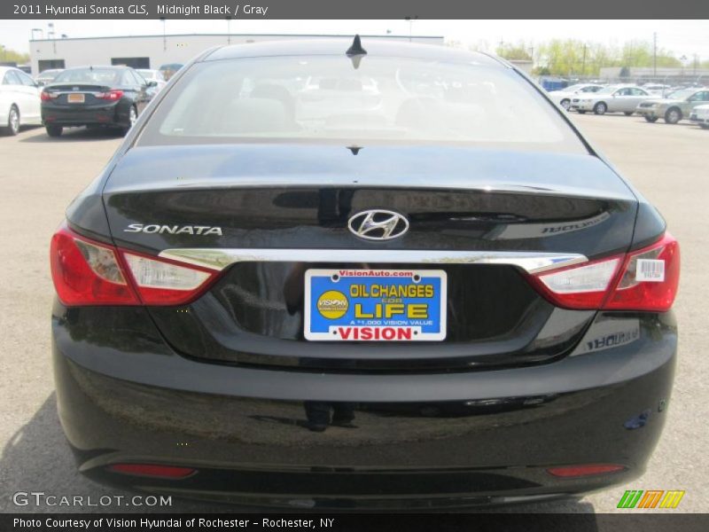 Midnight Black / Gray 2011 Hyundai Sonata GLS