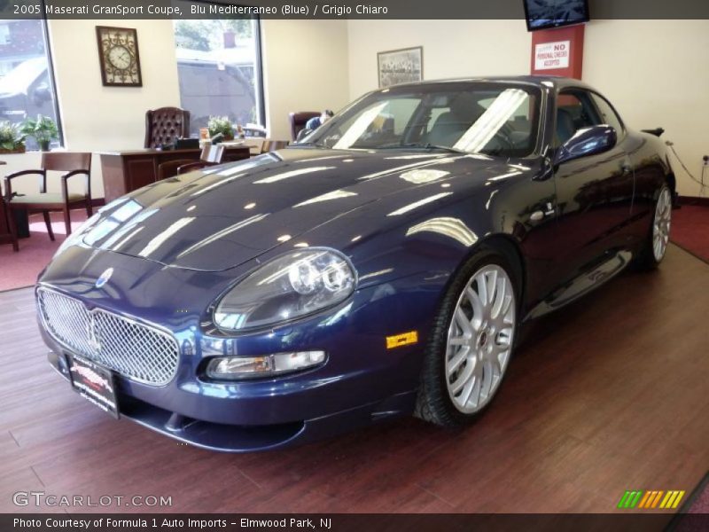 Blu Mediterraneo (Blue) / Grigio Chiaro 2005 Maserati GranSport Coupe