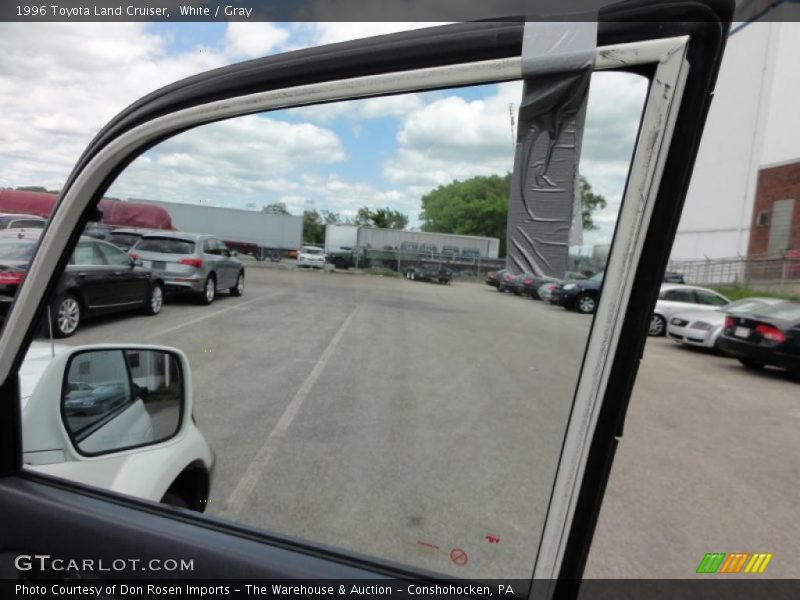 White / Gray 1996 Toyota Land Cruiser