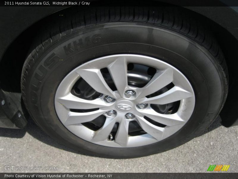 Midnight Black / Gray 2011 Hyundai Sonata GLS