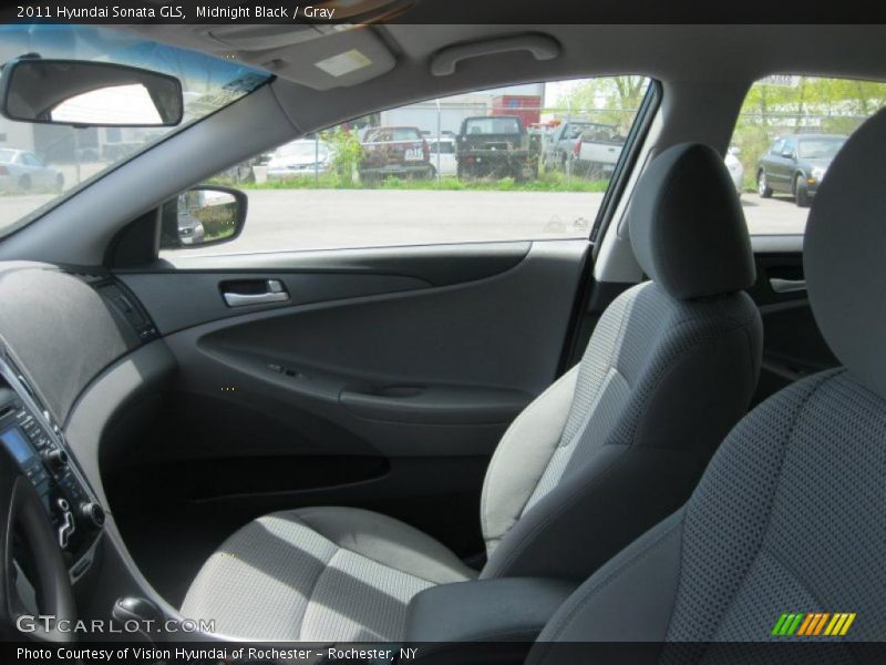 Midnight Black / Gray 2011 Hyundai Sonata GLS