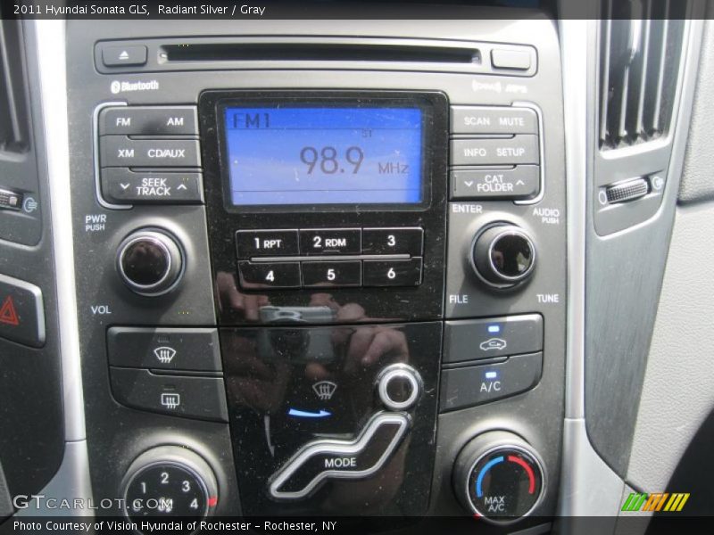 Radiant Silver / Gray 2011 Hyundai Sonata GLS