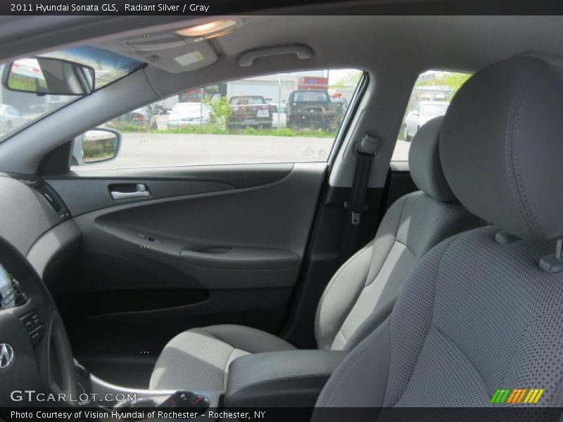 Radiant Silver / Gray 2011 Hyundai Sonata GLS