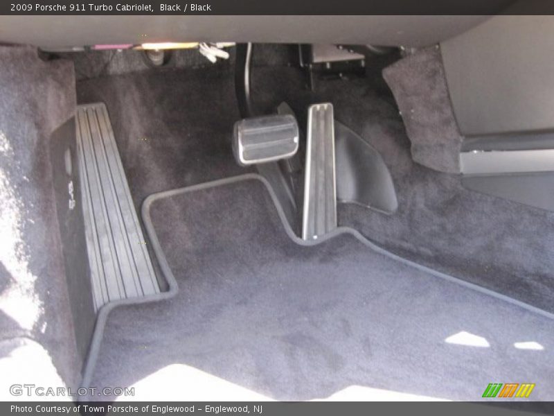 Black / Black 2009 Porsche 911 Turbo Cabriolet