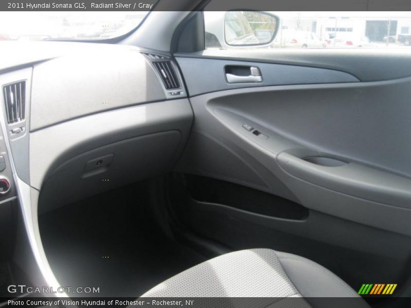 Radiant Silver / Gray 2011 Hyundai Sonata GLS
