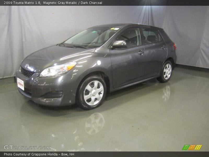 Magnetic Gray Metallic / Dark Charcoal 2009 Toyota Matrix 1.8