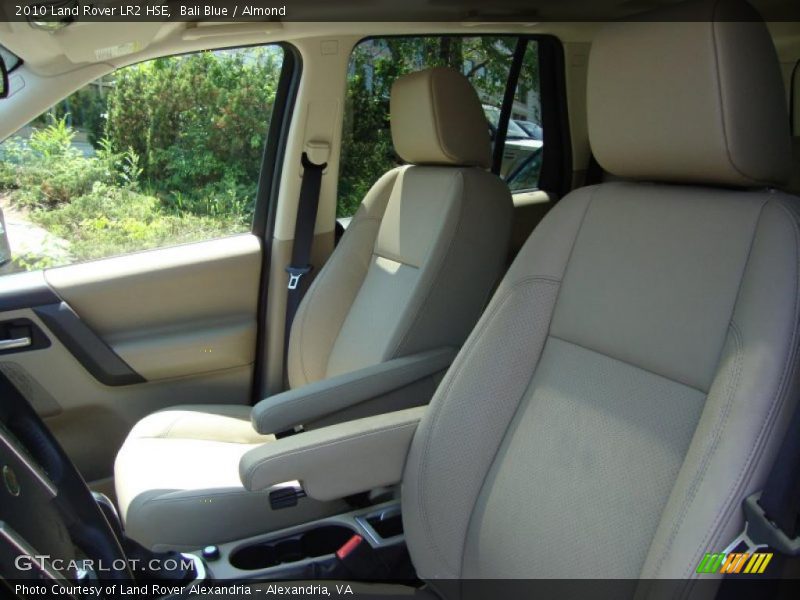 Bali Blue / Almond 2010 Land Rover LR2 HSE