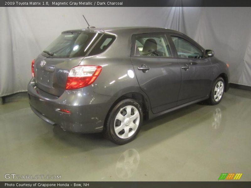 Magnetic Gray Metallic / Dark Charcoal 2009 Toyota Matrix 1.8