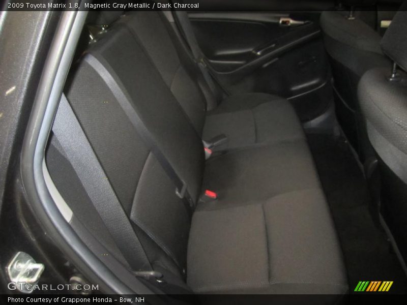 Magnetic Gray Metallic / Dark Charcoal 2009 Toyota Matrix 1.8