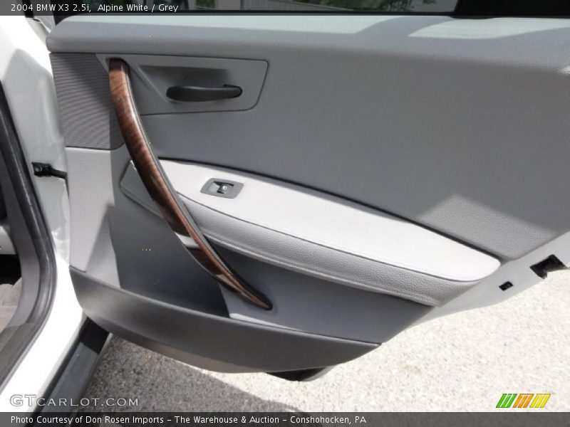 Alpine White / Grey 2004 BMW X3 2.5i