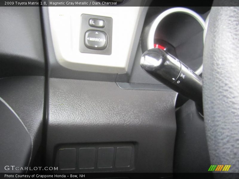 Magnetic Gray Metallic / Dark Charcoal 2009 Toyota Matrix 1.8