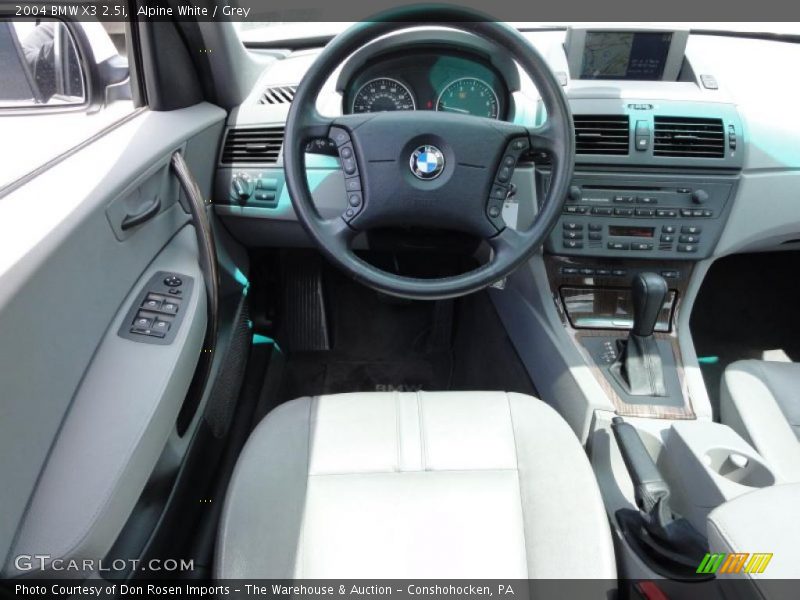 Alpine White / Grey 2004 BMW X3 2.5i