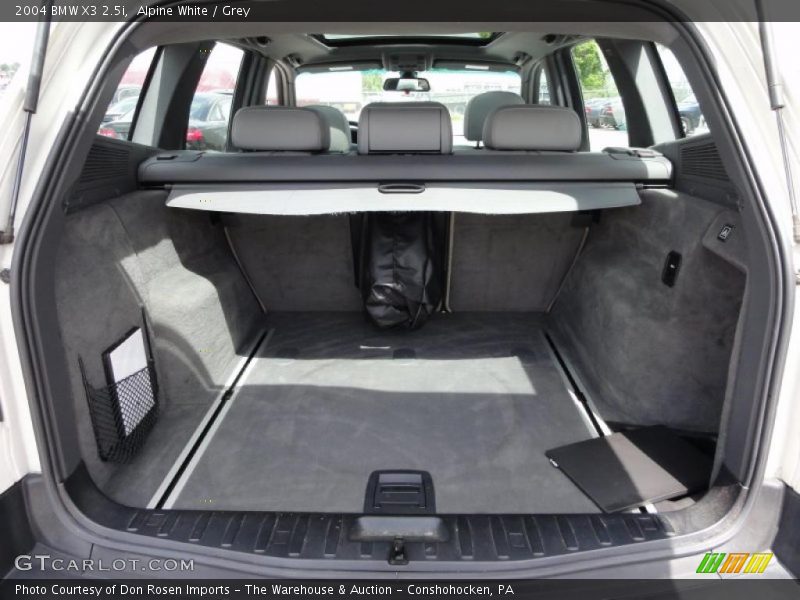 Alpine White / Grey 2004 BMW X3 2.5i
