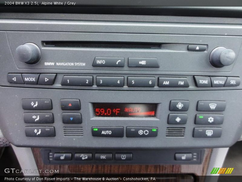 Alpine White / Grey 2004 BMW X3 2.5i