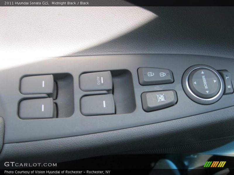Midnight Black / Black 2011 Hyundai Sonata GLS