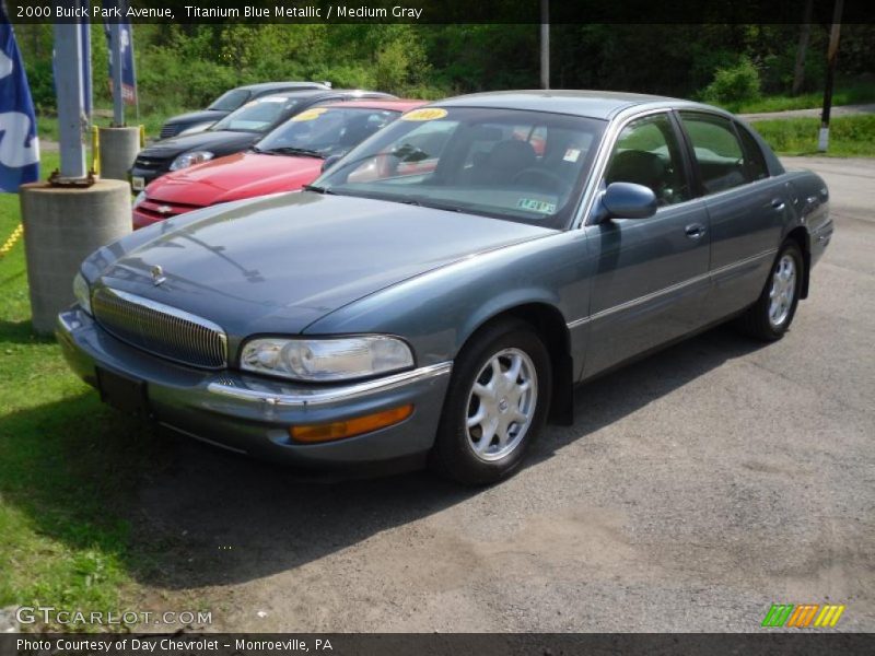 Front 3/4 View of 2000 Park Avenue 