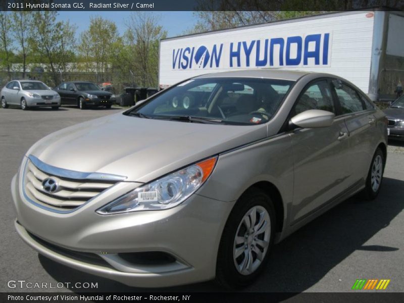 Radiant Silver / Camel 2011 Hyundai Sonata GLS