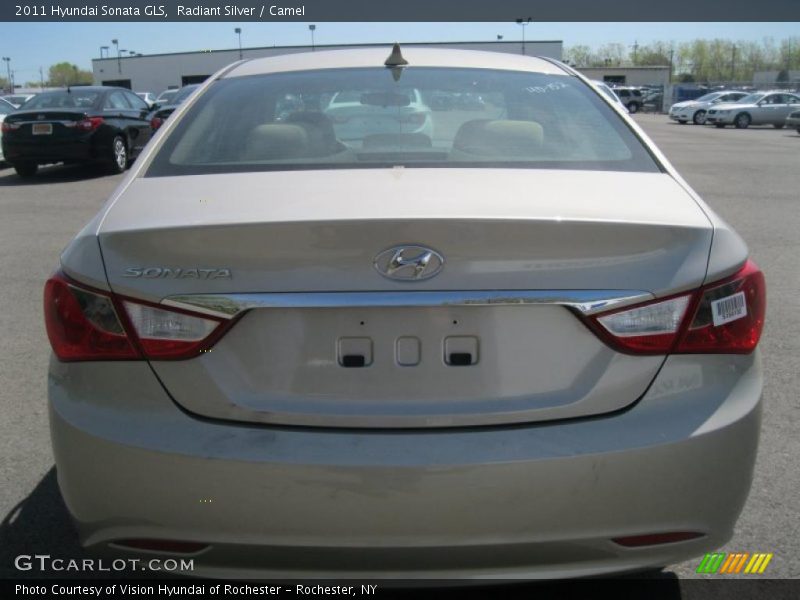 Radiant Silver / Camel 2011 Hyundai Sonata GLS