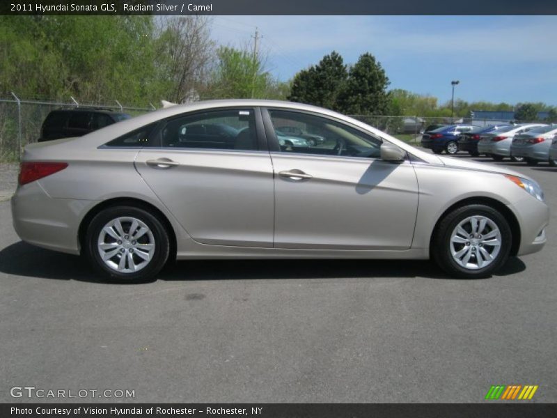 Radiant Silver / Camel 2011 Hyundai Sonata GLS