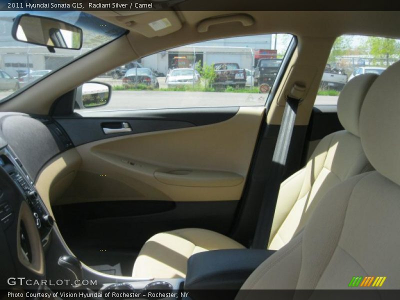 Radiant Silver / Camel 2011 Hyundai Sonata GLS