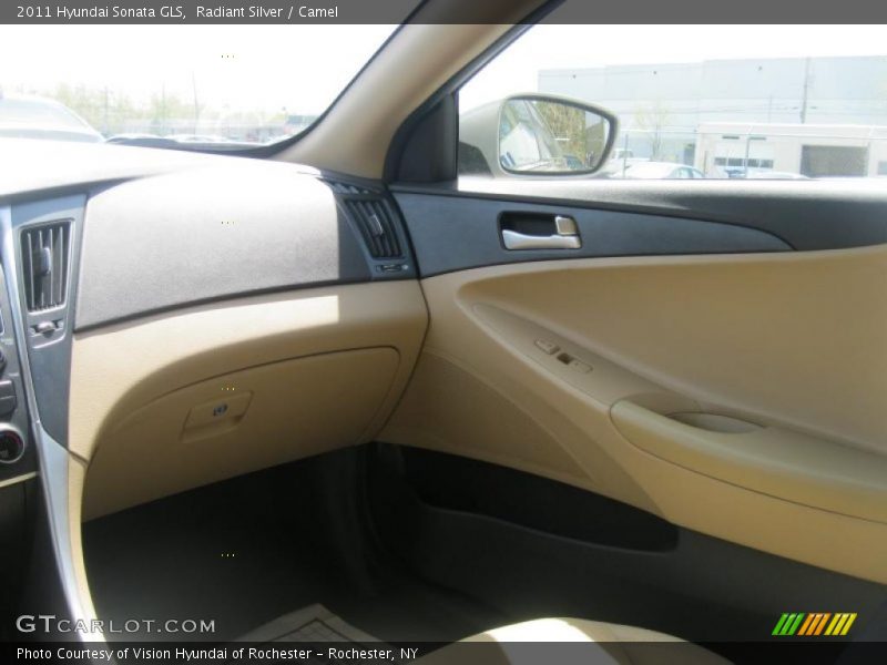 Radiant Silver / Camel 2011 Hyundai Sonata GLS