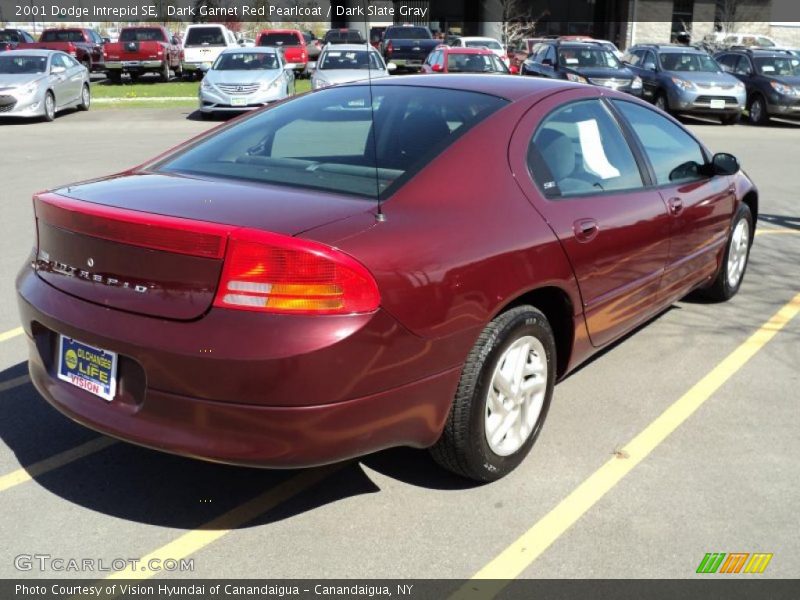 Dark Garnet Red Pearlcoat / Dark Slate Gray 2001 Dodge Intrepid SE