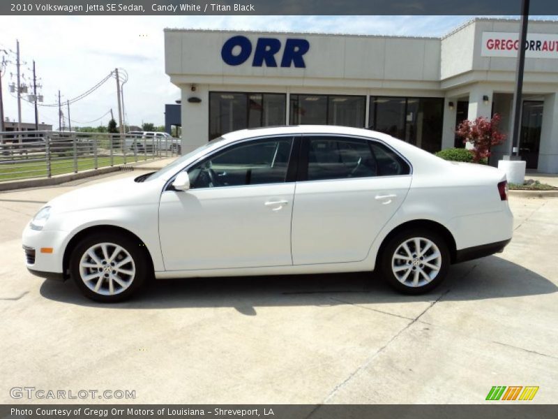 Candy White / Titan Black 2010 Volkswagen Jetta SE Sedan