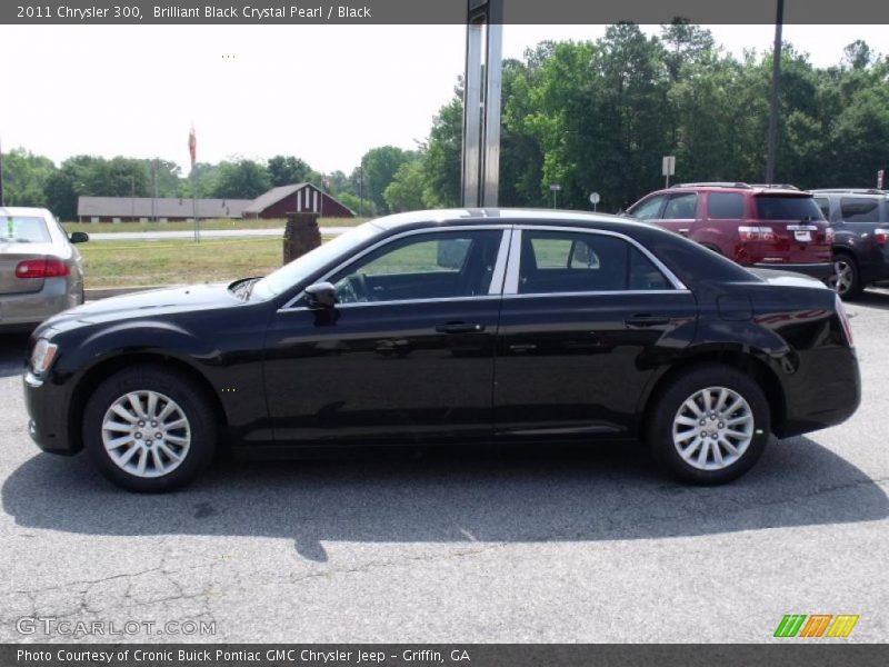 Brilliant Black Crystal Pearl / Black 2011 Chrysler 300