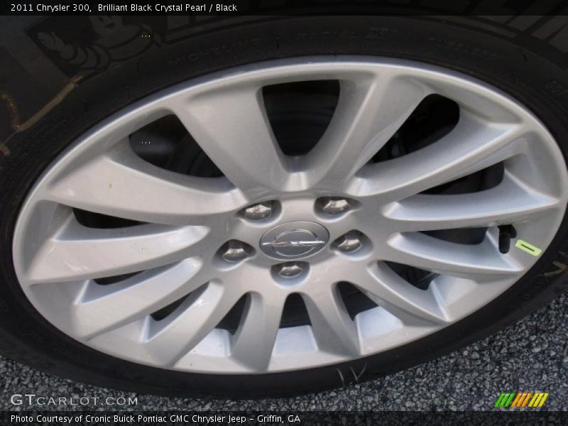 Brilliant Black Crystal Pearl / Black 2011 Chrysler 300