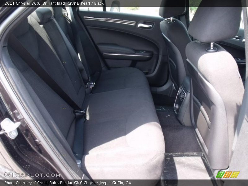 Brilliant Black Crystal Pearl / Black 2011 Chrysler 300