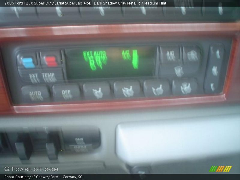 Dark Shadow Gray Metallic / Medium Flint 2006 Ford F250 Super Duty Lariat SuperCab 4x4