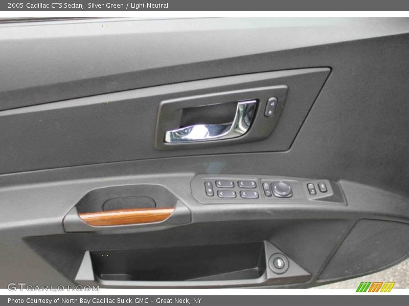 Silver Green / Light Neutral 2005 Cadillac CTS Sedan