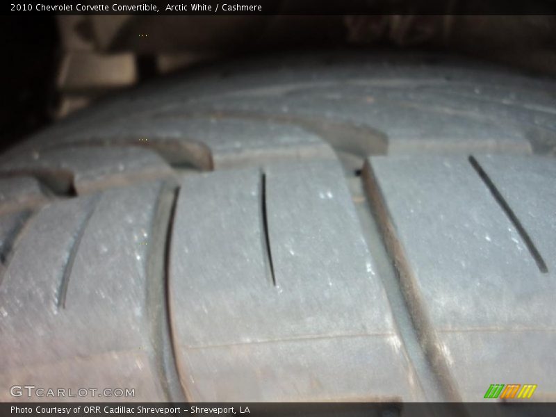 Arctic White / Cashmere 2010 Chevrolet Corvette Convertible