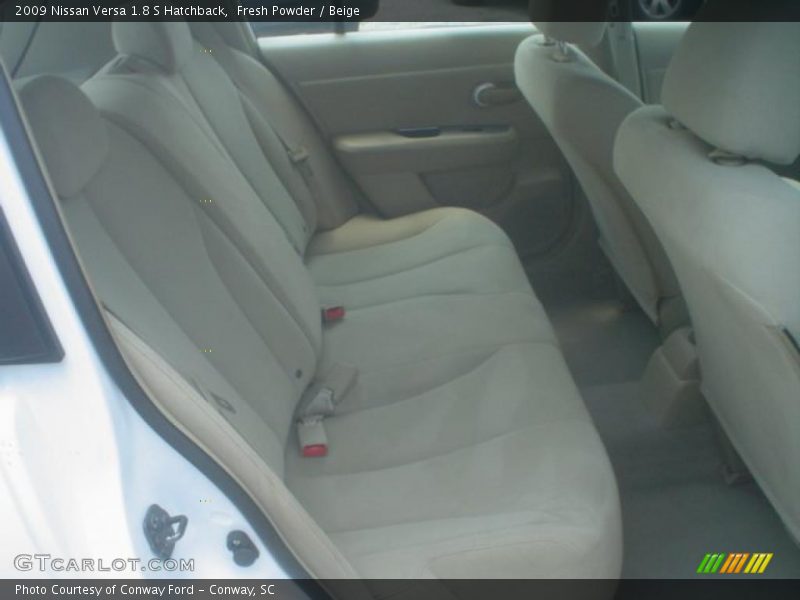 Fresh Powder / Beige 2009 Nissan Versa 1.8 S Hatchback