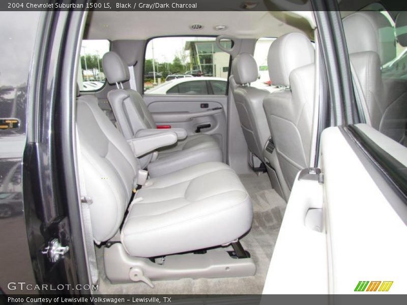 Black / Gray/Dark Charcoal 2004 Chevrolet Suburban 1500 LS