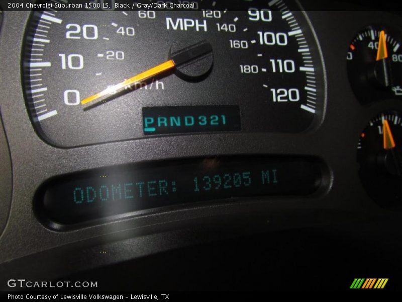 Black / Gray/Dark Charcoal 2004 Chevrolet Suburban 1500 LS