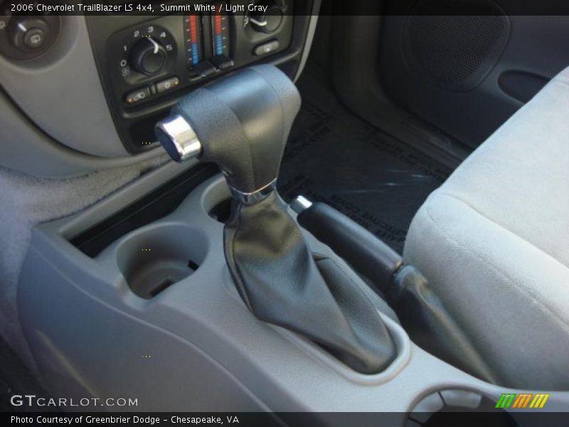 Summit White / Light Gray 2006 Chevrolet TrailBlazer LS 4x4
