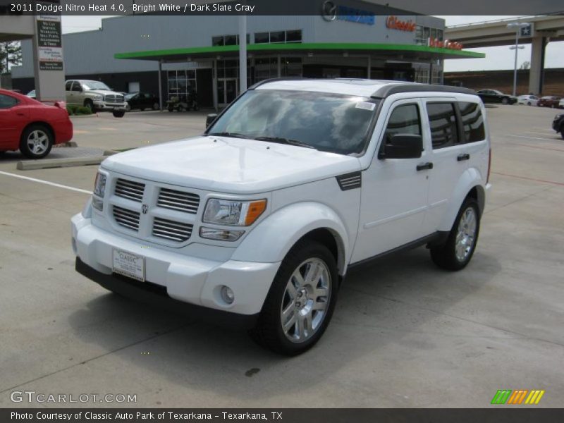 Bright White / Dark Slate Gray 2011 Dodge Nitro Heat 4.0