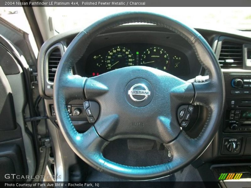  2004 Pathfinder LE Platinum 4x4 Steering Wheel