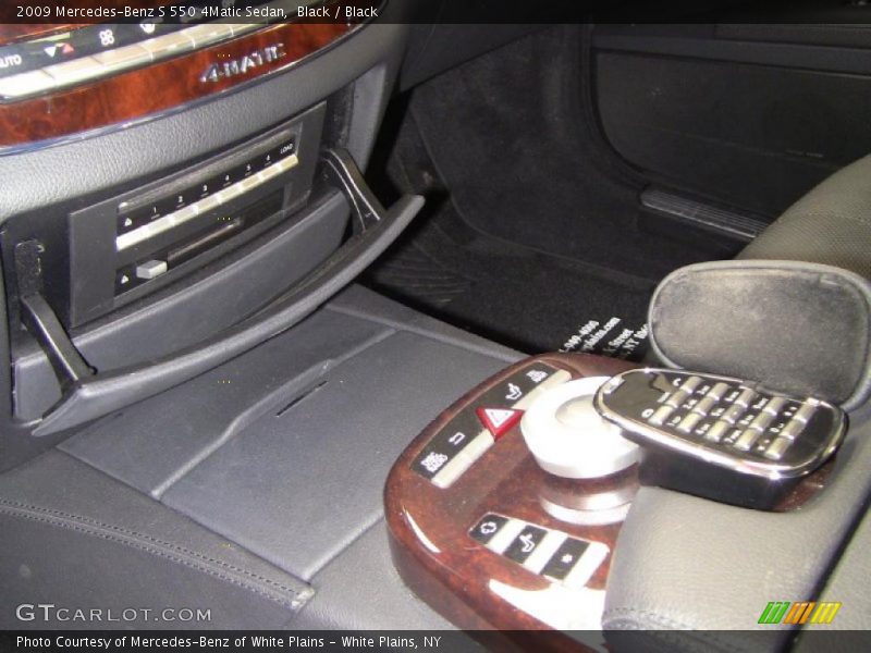 Black / Black 2009 Mercedes-Benz S 550 4Matic Sedan