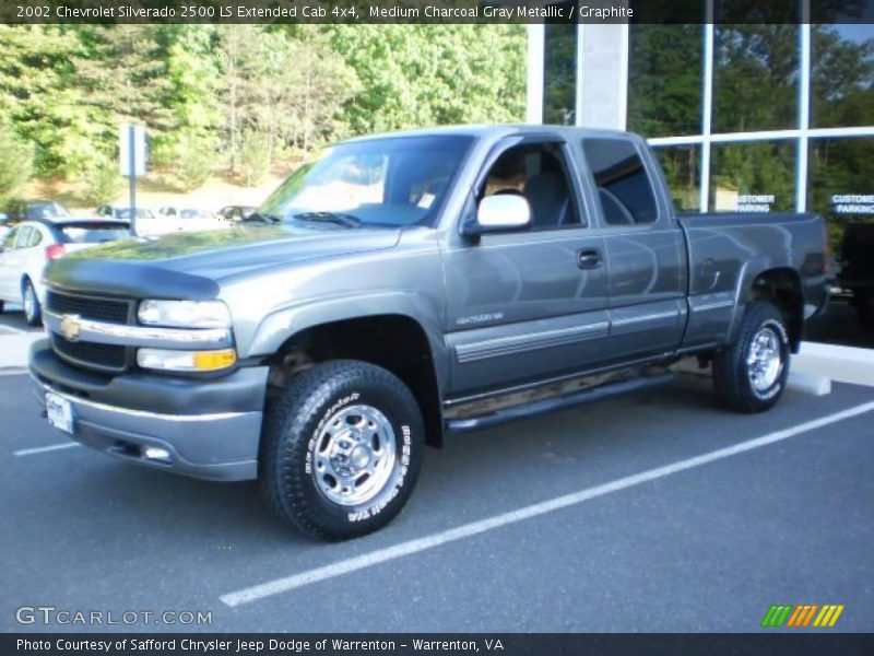Medium Charcoal Gray Metallic / Graphite 2002 Chevrolet Silverado 2500 LS Extended Cab 4x4