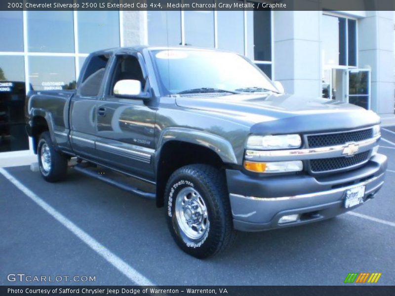 Medium Charcoal Gray Metallic / Graphite 2002 Chevrolet Silverado 2500 LS Extended Cab 4x4