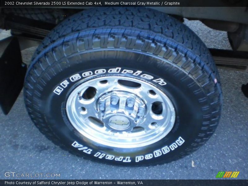 Medium Charcoal Gray Metallic / Graphite 2002 Chevrolet Silverado 2500 LS Extended Cab 4x4