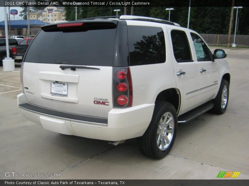 White Diamond Tintcoat / Cocoa/Light Cashmere 2011 GMC Yukon Denali AWD