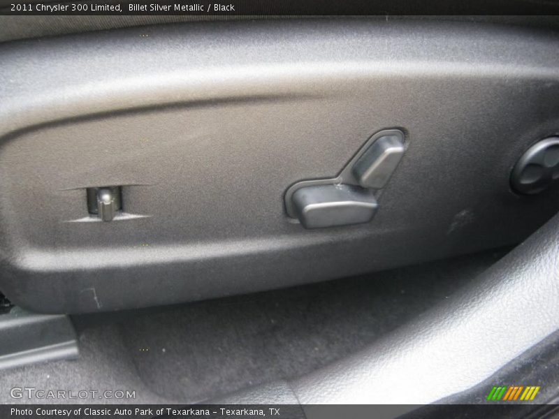 Billet Silver Metallic / Black 2011 Chrysler 300 Limited