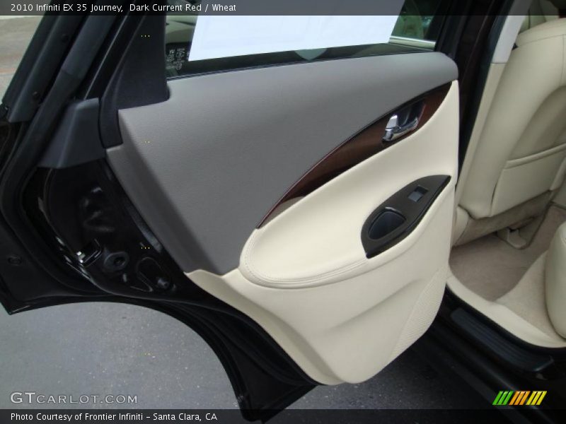 Door Panel of 2010 EX 35 Journey
