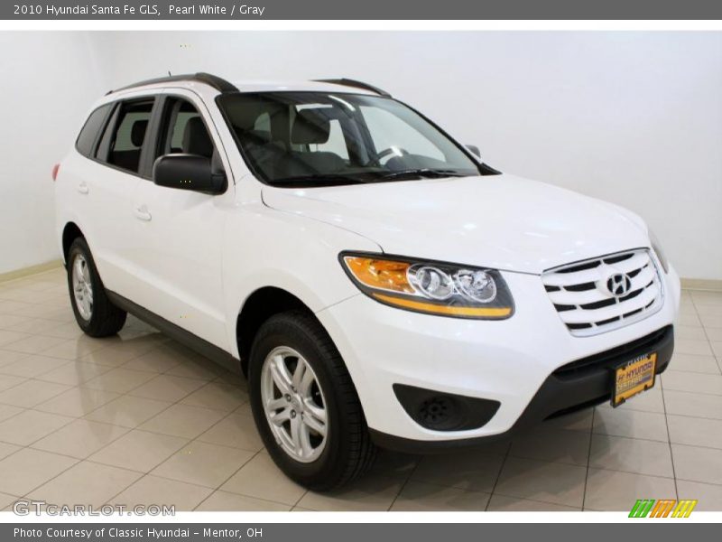 Pearl White / Gray 2010 Hyundai Santa Fe GLS