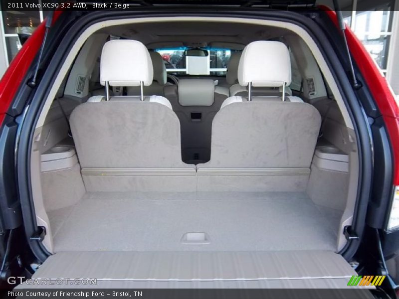  2011 XC90 3.2 AWD Trunk