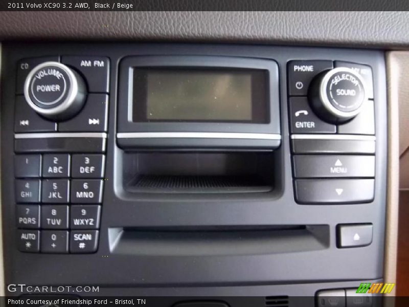 Controls of 2011 XC90 3.2 AWD