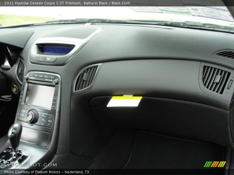 Bathurst Black / Black Cloth 2011 Hyundai Genesis Coupe 2.0T Premium